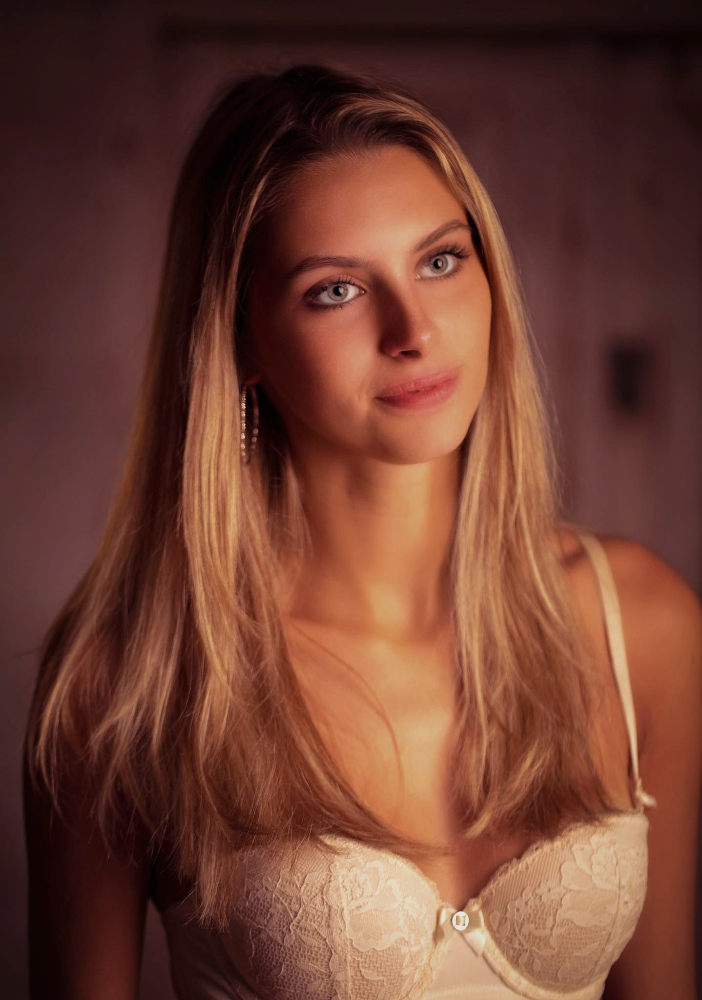 model Phoebe - Mowa Models - model Phoebe