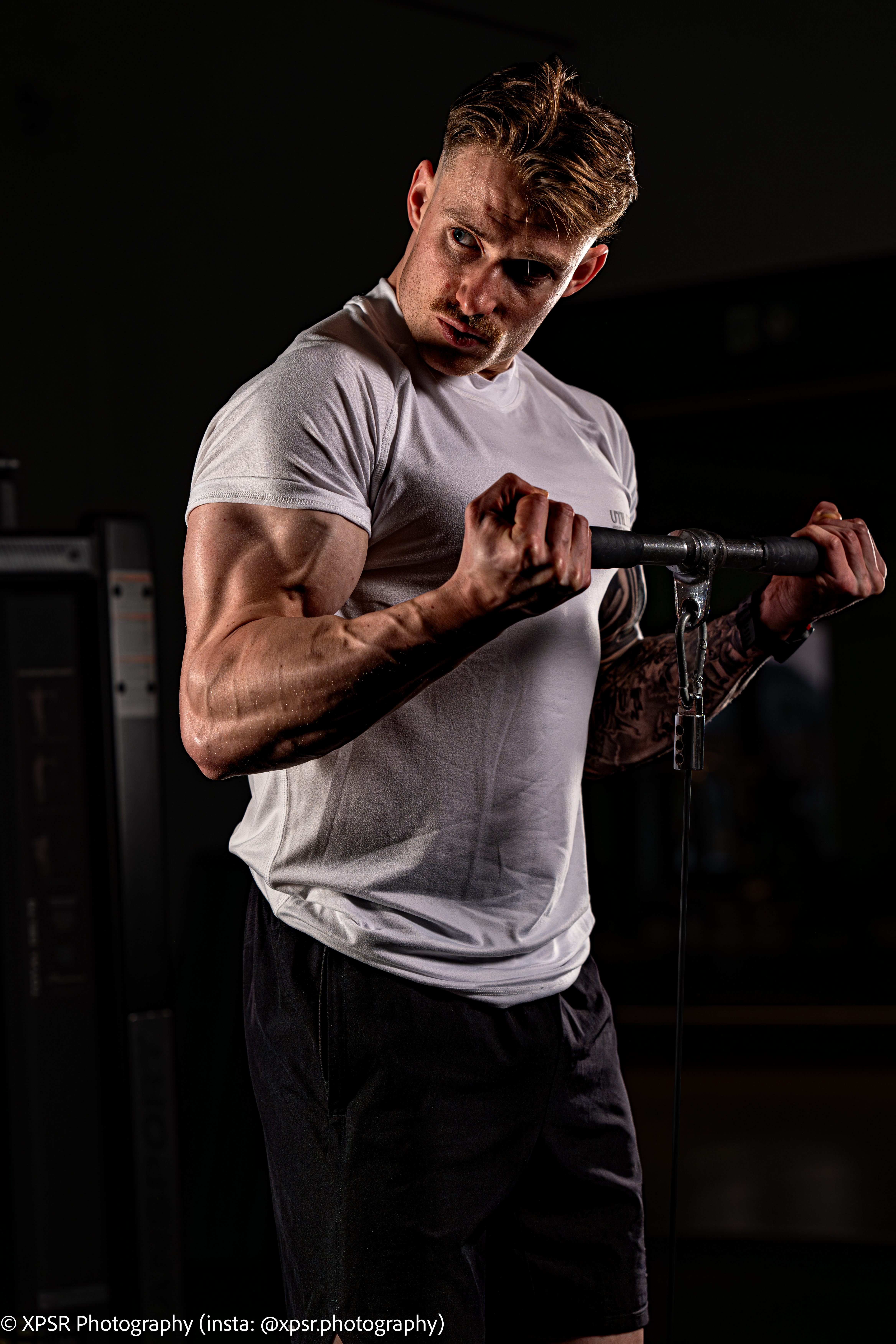 fotograaf XPSR Photography - Moody fitness shoot
Model: Raoul C.